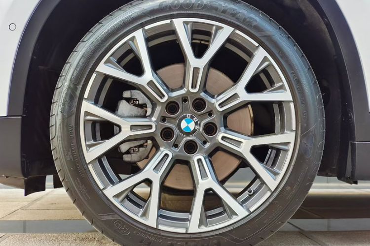 Used BMW X1 2020 xDrive25Li Luxury Edition Exterior 6