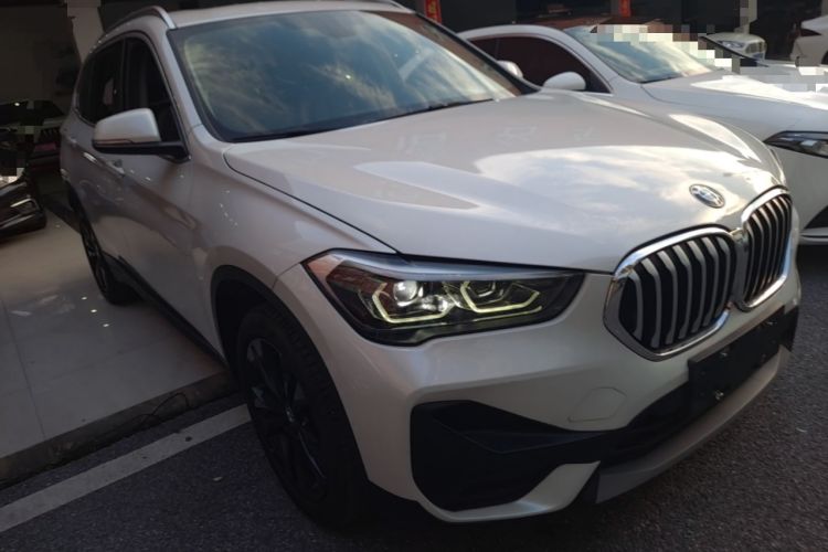 Used BMW X1 2020 sDrive20Li Fashion Model Front Right 45 Deg