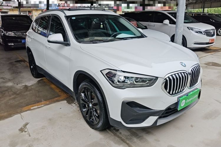 Used BMW X1 2020 sDrive20Li Fashion Model Front Right 45 Deg
