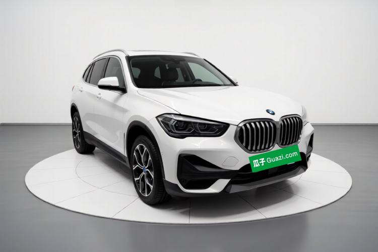 Used BMW X1 2020 sDrive25Li Leading Model Front Right 45 Deg