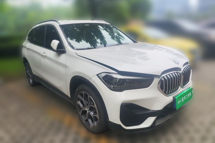 Used BMW X1 2020 sDrive25Li Leading Model Front Right 45 Deg