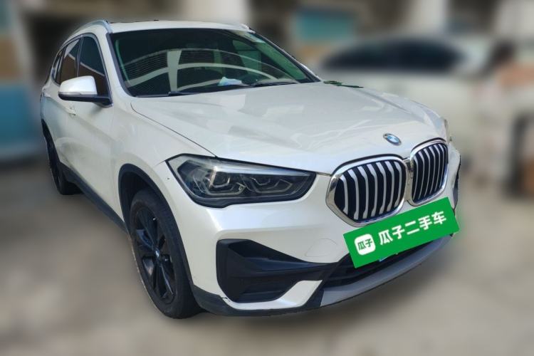 Used BMW X1 2020 sDrive20Li Fashion Model Front Right 45 Deg