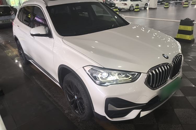 Used BMW X1 2020 sDrive20Li Fashion Model Front Right 45 Deg