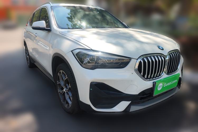 Used BMW X1 2020 sDrive25Li Leading Model Front Right 45 Deg