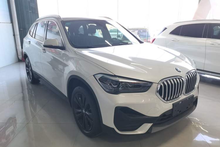 Used BMW X1 2020 sDrive20Li Fashion Model Front Right 45 Deg