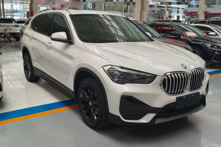 Used BMW X1 2020 sDrive20Li Fashion Model Front Right 45 Deg