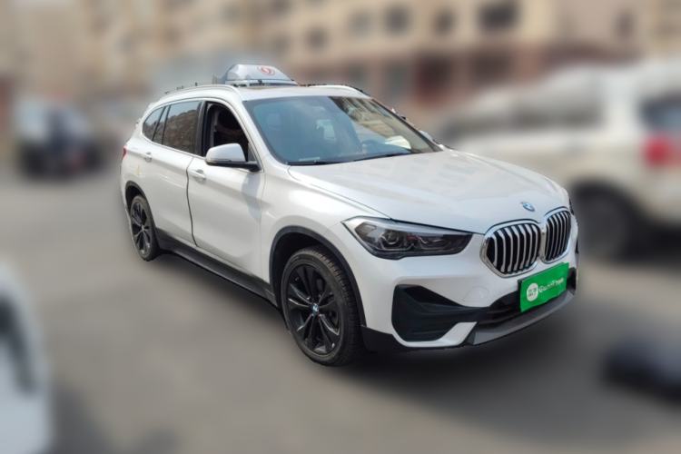 Used BMW X1 2020 sDrive20Li Fashion Model Front Right 45 Deg