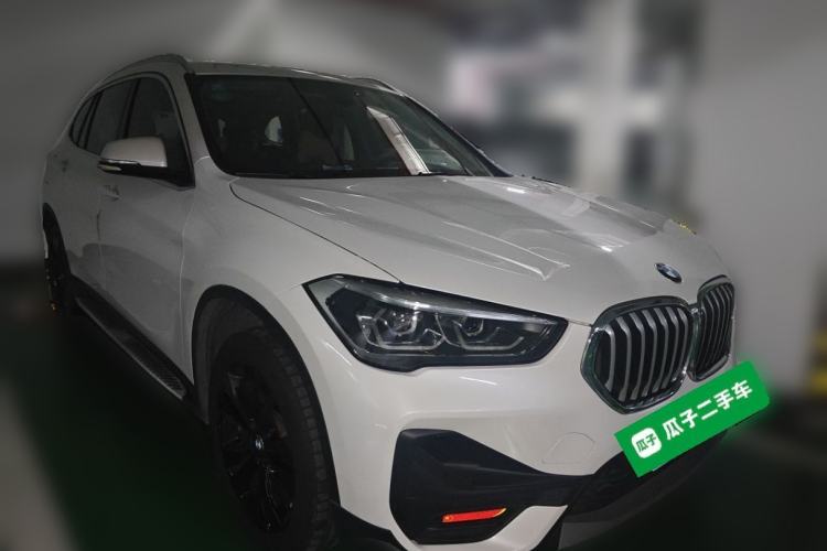 Used BMW X1 2020 sDrive20Li Fashion Model Front Right 45 Deg