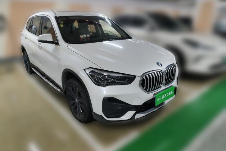 Used BMW X1 2020 sDrive20Li Fashion Model Front Right 45 Deg