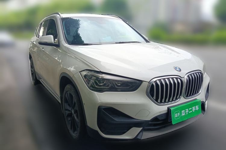 Used BMW X1 2020 sDrive20Li Fashion Model Front Right 45 Deg