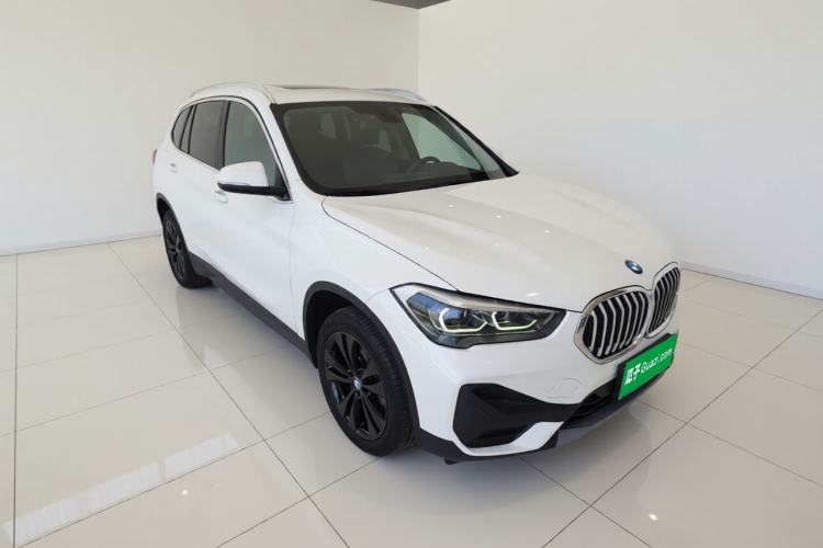 Used BMW X1 2020 sDrive20Li Fashion Model Front Right 45 Deg