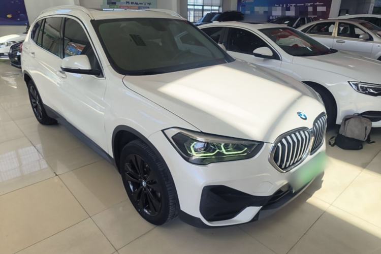 Used BMW X1 2020 sDrive20Li Fashion Model Front Right 45 Deg