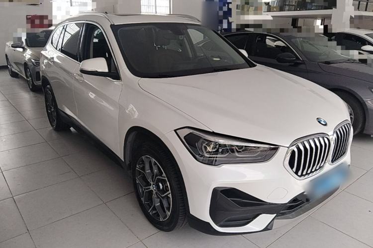 Used BMW X1 2020 sDrive25Li Leading Model Front Right 45 Deg
