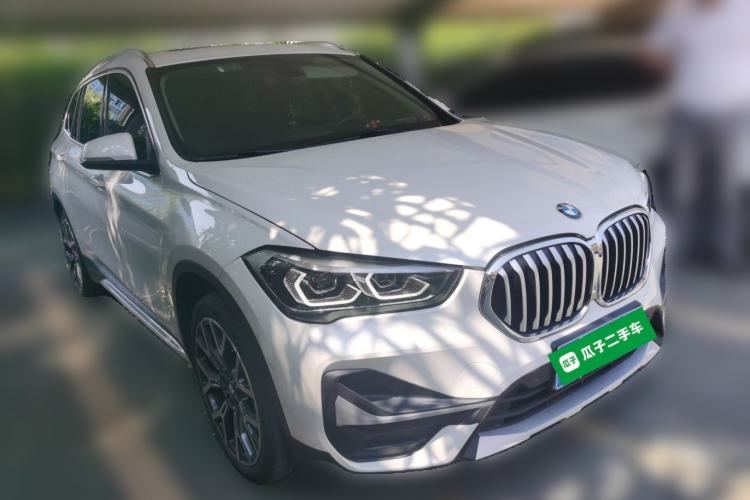 Used BMW X1 2020 xDrive25Li Luxury Edition Front Right 45 Deg