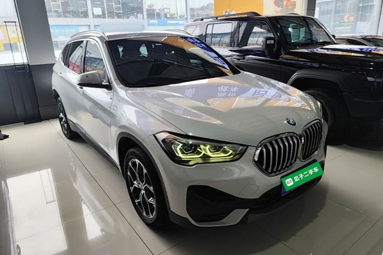 Used BMW X1 2020 sDrive25Li Leading Model Front Right 45 Deg