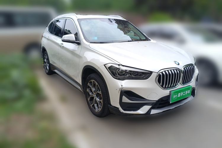Used BMW X1 2020 sDrive20Li Premium Edition Front Right 45 Deg