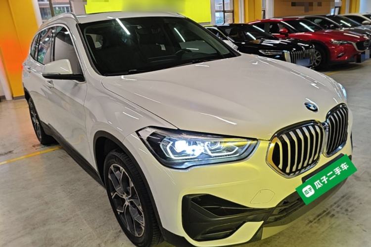 Used BMW X1 2020 sDrive25Li Leading Model Front Right 45 Deg