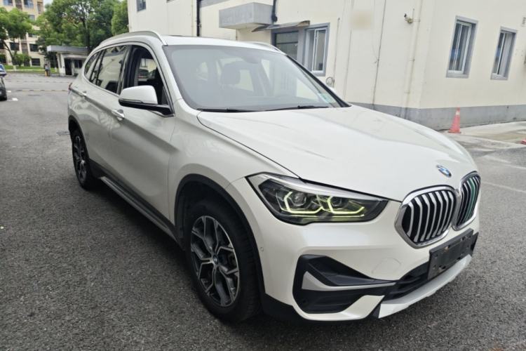 Used BMW X1 2020 sDrive20Li Premium Edition Front Right 45 Deg