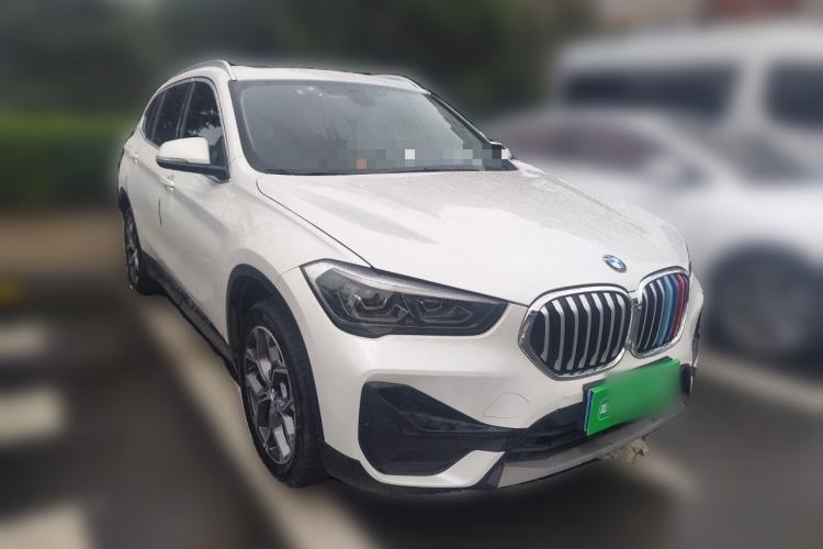 Used BMW X1 2020 sDrive25Li Leading Model Front Right 45 Deg