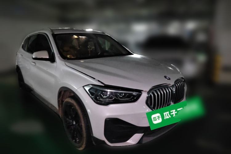 Used BMW X1 2020 sDrive20Li Fashion Model Front Right 45 Deg