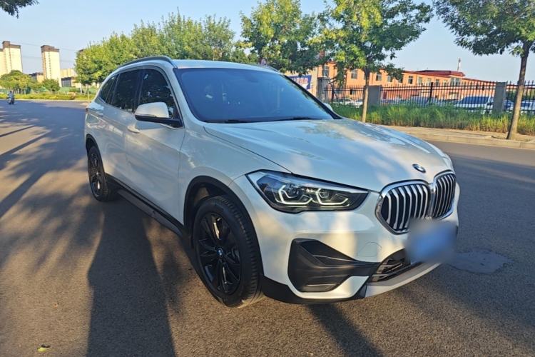 Used BMW X1 2020 sDrive20Li Fashion Model Front Right 45 Deg