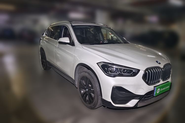 Used BMW X1 2020 sDrive20Li Fashion Model Front Right 45 Deg