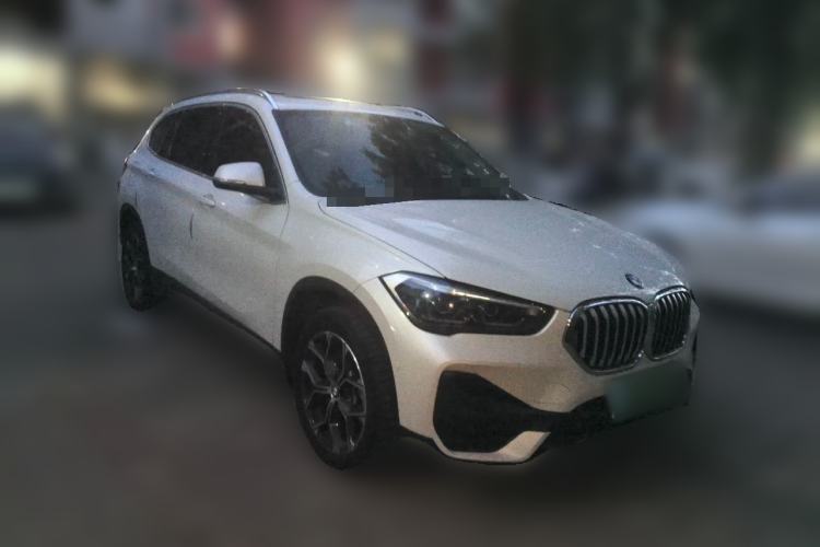 Used BMW X1 2020 sDrive25Li Leading Model Front Right 45 Deg