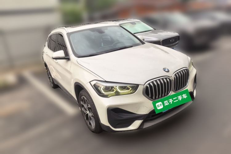 Used BMW X1 2020 sDrive25Li Leading Model Front Right 45 Deg