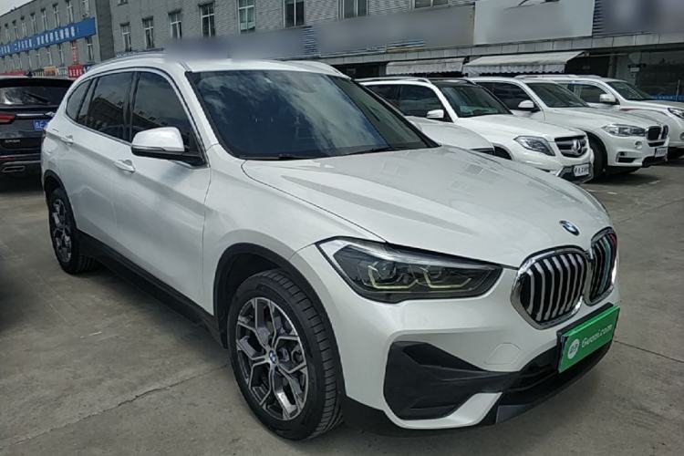 Used BMW X1 2020 sDrive25Li Leading Model Front Right 45 Deg