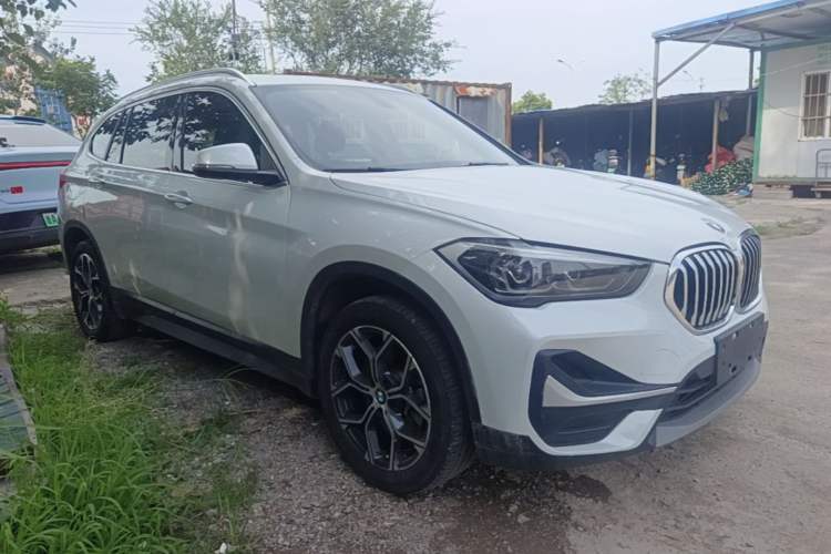 Used BMW X1 2020 sDrive25Li Leading Model Front Right 45 Deg