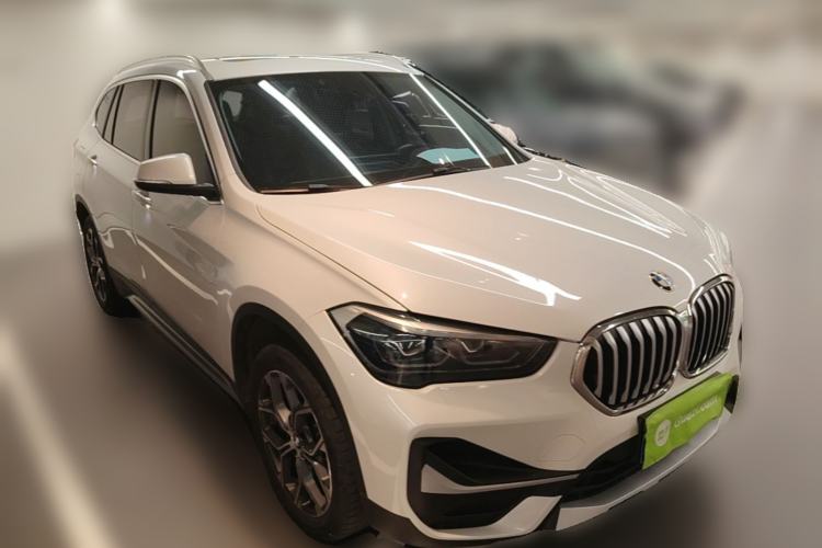 Used BMW X1 2020 sDrive20Li Premium Edition Front Right 45 Deg