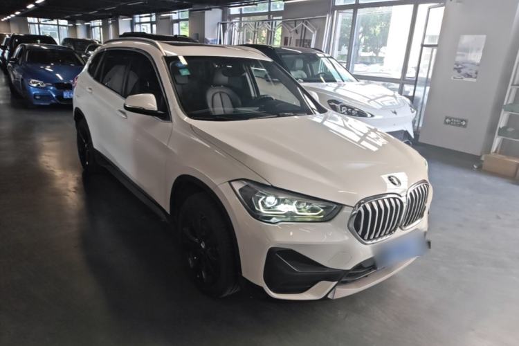 Used BMW X1 2020 sDrive20Li Fashion Model Front Right 45 Deg
