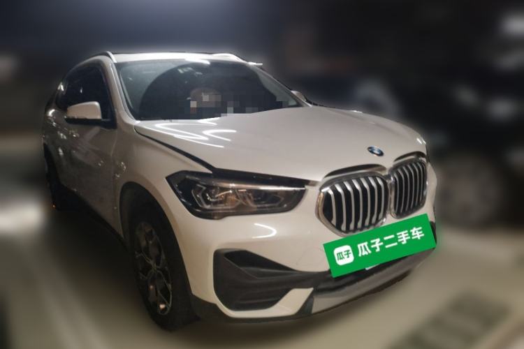 Used BMW X1 2020 sDrive25Li Leading Model Front Right 45 Deg
