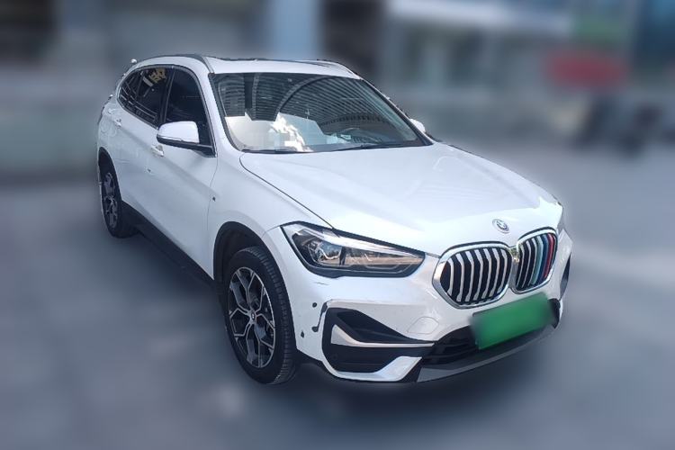 Used BMW X1 2020 sDrive25Li Leading Model Front Right 45 Deg