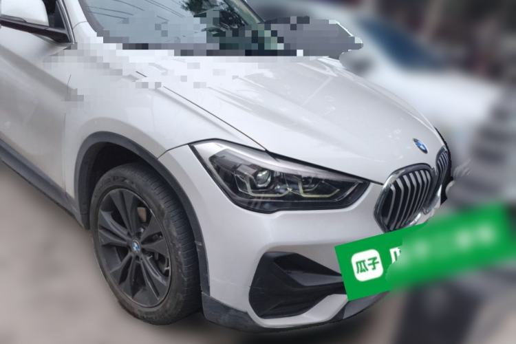 Used BMW X1 2020 sDrive20Li Fashion Model Front Right 45 Deg