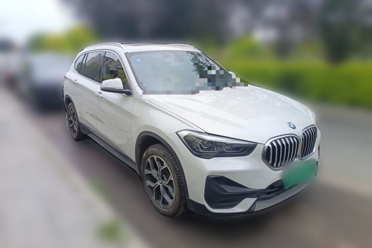 Used BMW X1 2020 sDrive25Li Leading Model Front Right 45 Deg