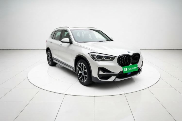 Used BMW X1 2020 sDrive25Li Leading Model Front Right 45 Deg