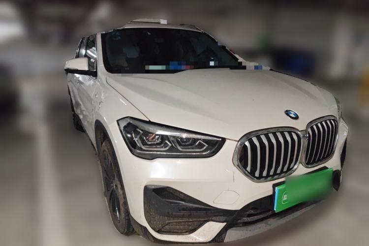 Used BMW X1 2020 sDrive20Li Fashion Model Front Right 45 Deg
