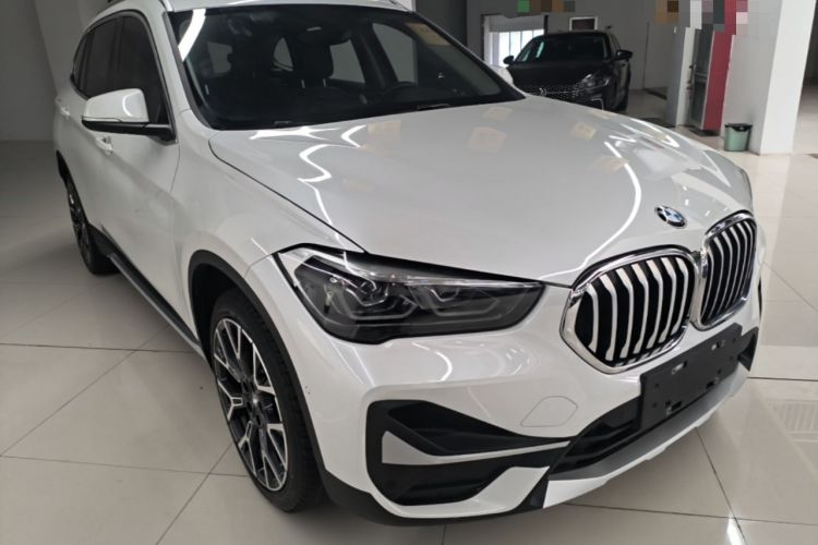 Used BMW X1 2020 xDrive25Li Luxury Edition Front Right 45 Deg