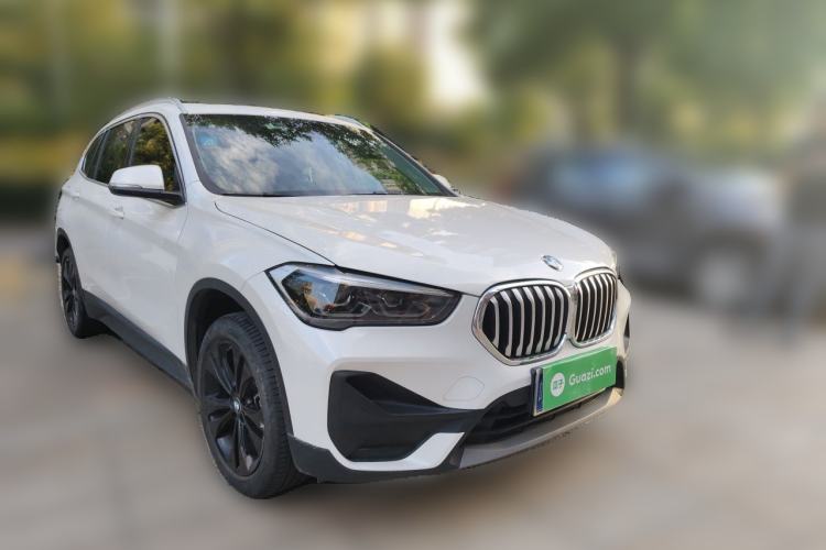 Used BMW X1 2020 sDrive20Li Fashion Model Front Right 45 Deg