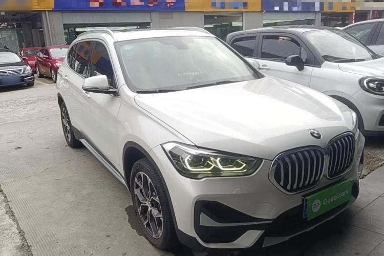 Used BMW X1 2020 sDrive20Li Premium Edition Front Right 45 Deg