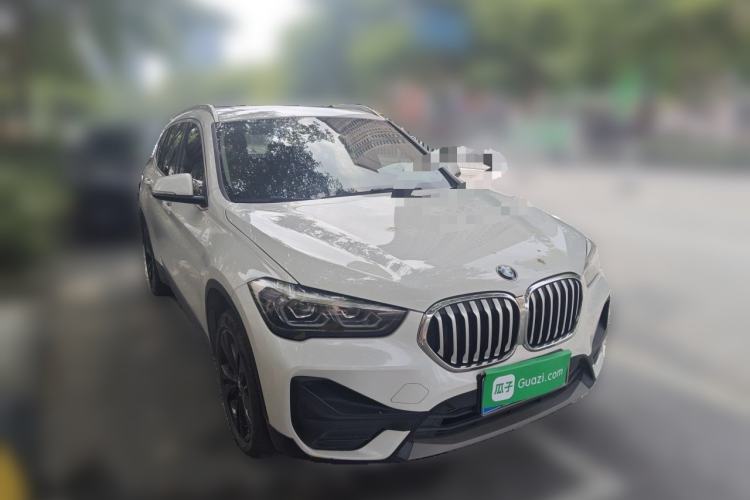 Used BMW X1 2020 sDrive20Li Fashion Model Front Right 45 Deg
