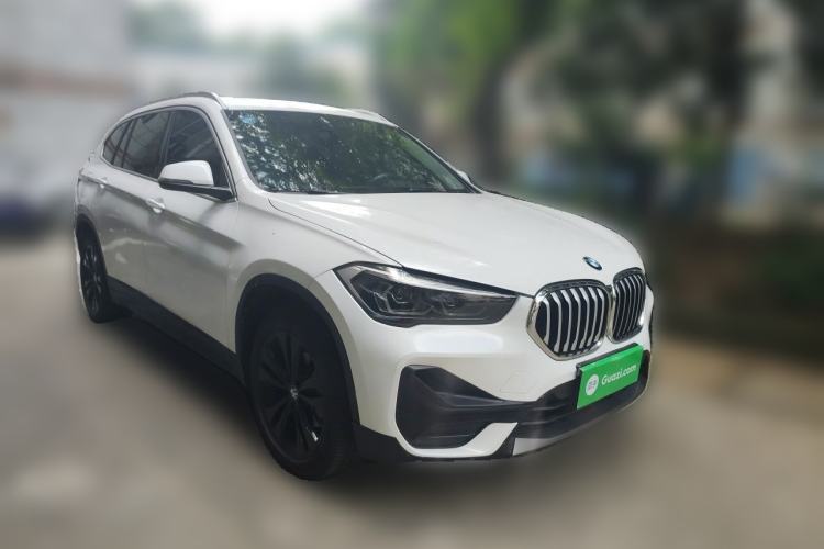 Used BMW X1 2020 sDrive20Li Fashion Model Front Right 45 Deg