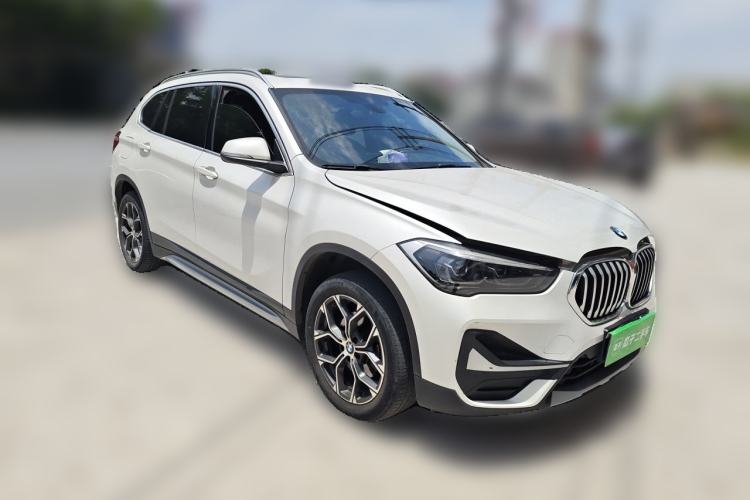 Used BMW X1 2020 sDrive20Li Premium Edition Front Right 45 Deg