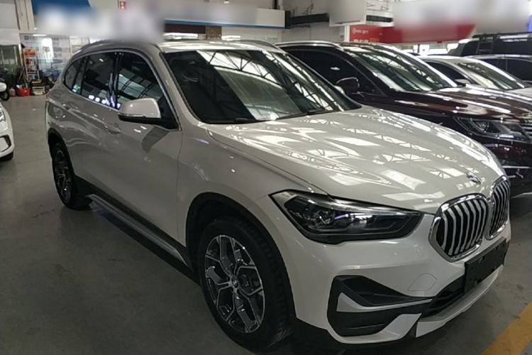 Used BMW X1 2020 sDrive20Li Premium Edition Front Right 45 Deg