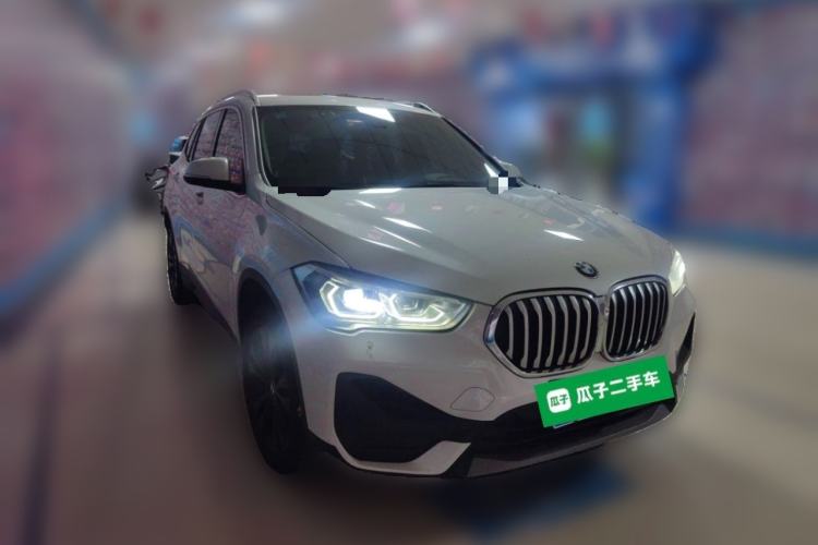 Used BMW X1 2020 sDrive20Li Fashion Model Front Right 45 Deg