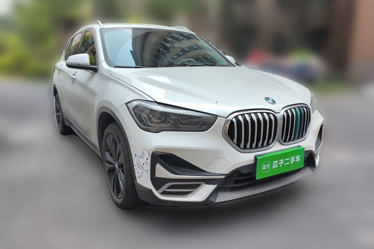Used BMW X1 2020 sDrive20Li Fashion Model Front Right 45 Deg