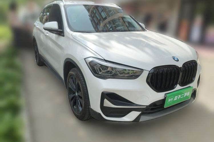 Used BMW X1 2020 sDrive20Li Fashion Model Front Right 45 Deg