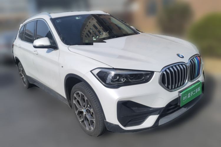 Used BMW X1 2020 sDrive25Li Leading Model Front Right 45 Deg