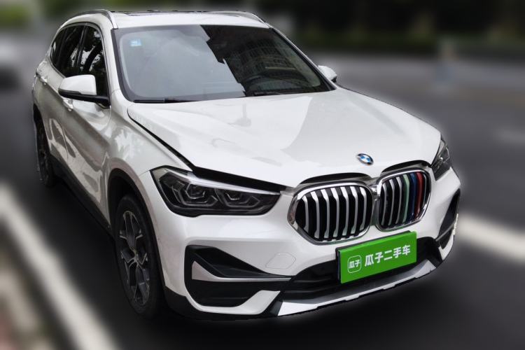 Used BMW X1 2020 sDrive25Li Leading Model Front Right 45 Deg